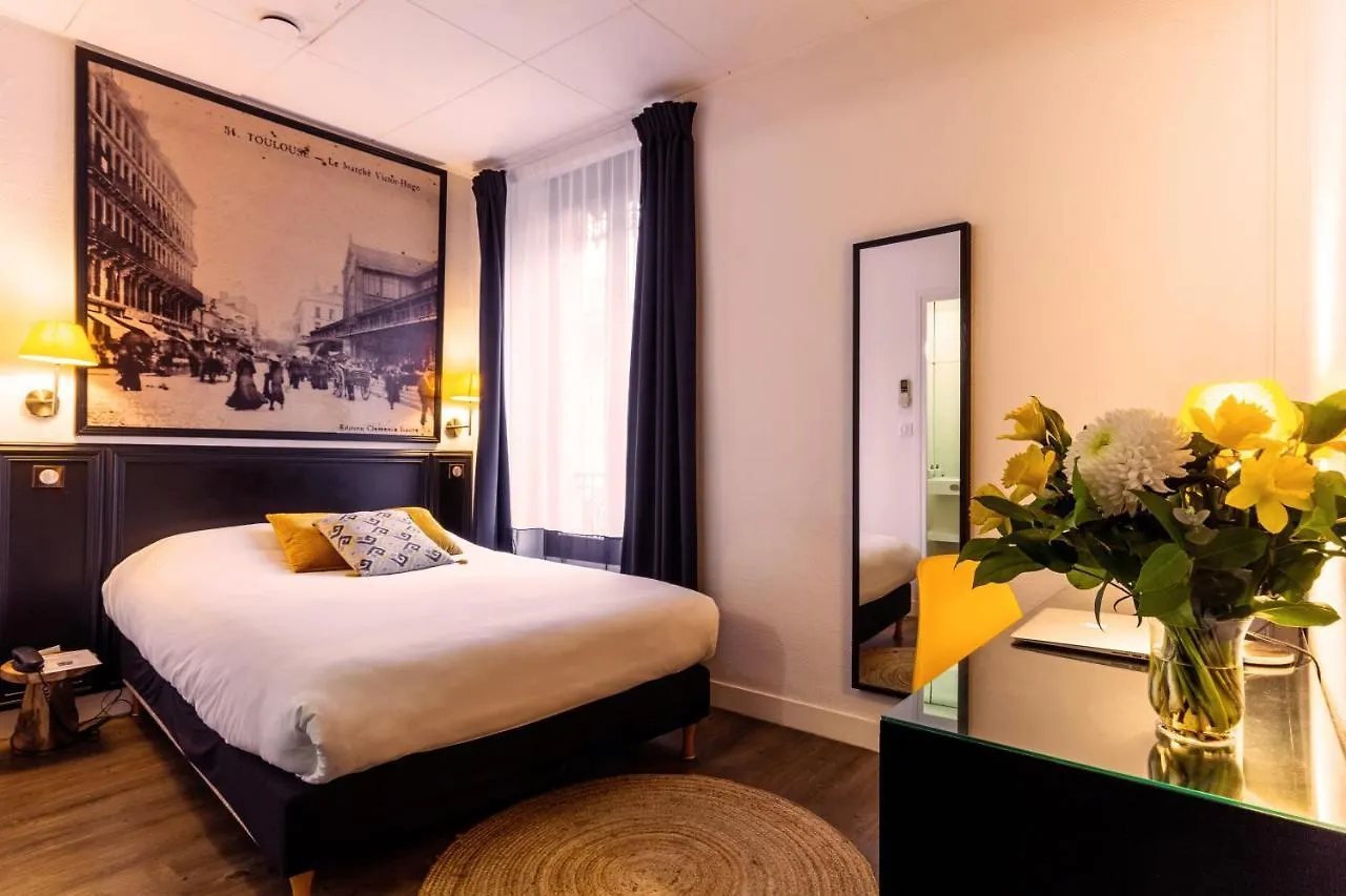 ***  Hotel De France Toulouse France
